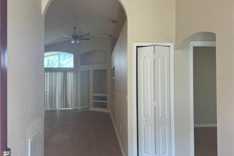 Casa en alquiler en Clermont, Florida, 3 dormitorios, 175.21 m2 № 1853164 - foto 3