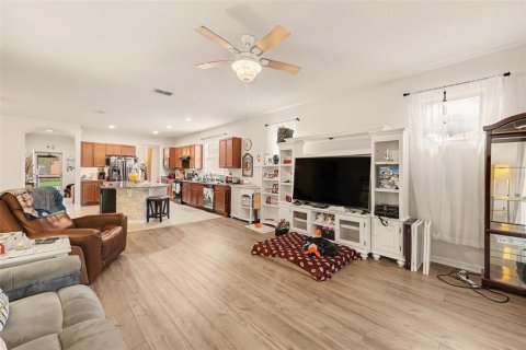 Villa ou maison à vendre à Davenport, Floride: 3 chambres, 191.01 m2 № 2411463 - photo 12