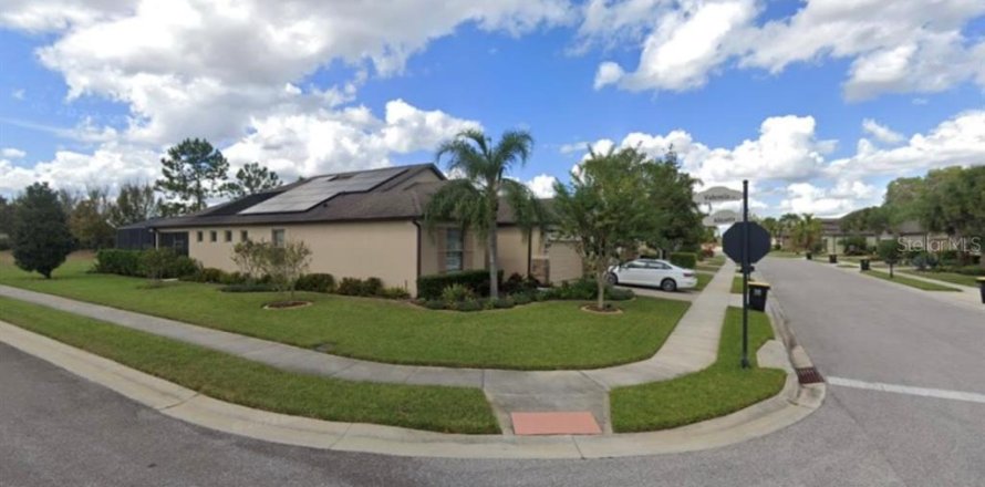 Villa ou maison à Davenport, Floride 3 chambres, 191.01 m2 № 2411463