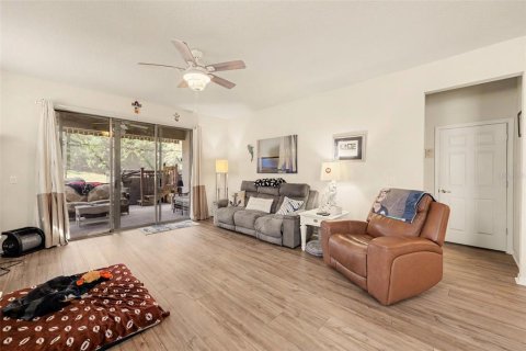 Villa ou maison à vendre à Davenport, Floride: 3 chambres, 191.01 m2 № 2411463 - photo 9