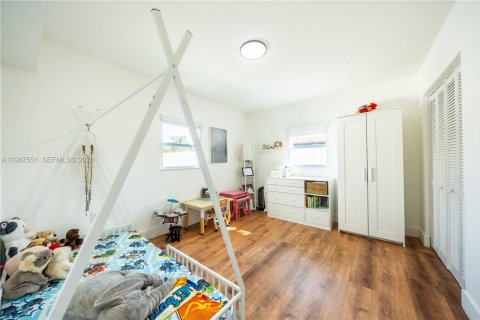 Снять в аренду виллу или дом в Майами, Флорида 3 спальни, 120.4м2, № 2048927 - фото 16