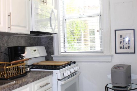 Condominio en alquiler en Miami Beach, Florida, 1 dormitorio, 60.94 m2 № 2260097 - foto 6