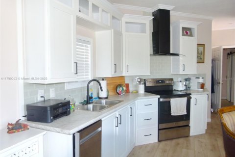 Casa en venta en Okeechobee, Florida, 1 dormitorio, 47.84 m2 № 1714698 - foto 7
