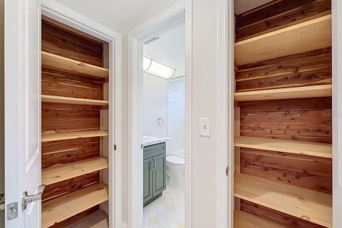 Купить кондоминиум в Нью-Порт-Ричи, Флорида 8 комнат, 97.55м2, № 2232396 - фото 15