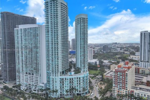 Купить кондоминиум в Майами, Флорида 1 спальня, 73.76м2, № 1897609 - фото 28