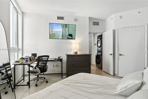 Купить кондоминиум в Майами, Флорида 1 спальня, 73.76м2, № 1897609 - фото 18