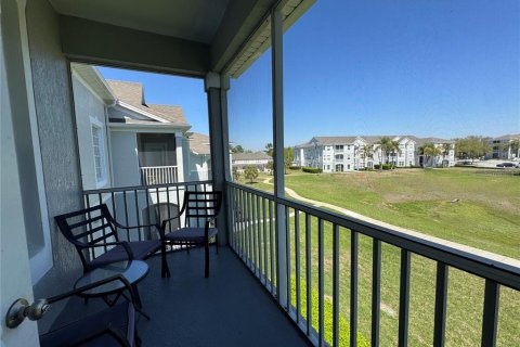Condo in Kissimmee, Florida, 3 bedrooms № 2155635 - photo 2