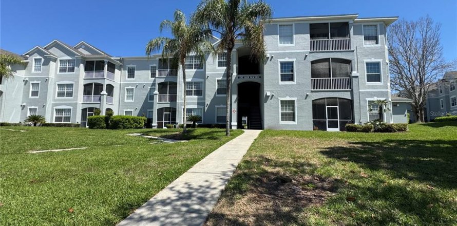 Condo in Kissimmee, Florida, 3 bedrooms № 2155635