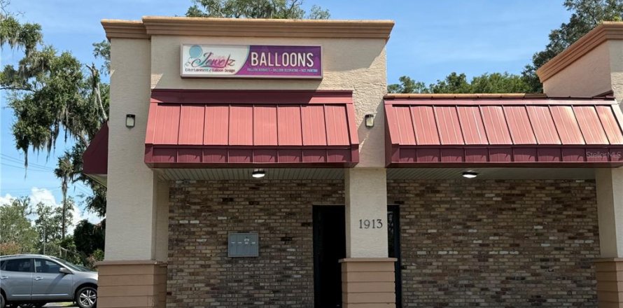 Propiedad comercial en Ocala, Florida 568.56 m2 № 1869109