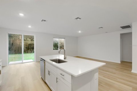 Villa ou maison à vendre à Parrish, Floride: 4 chambres, 184.69 m2 № 2207145 - photo 13