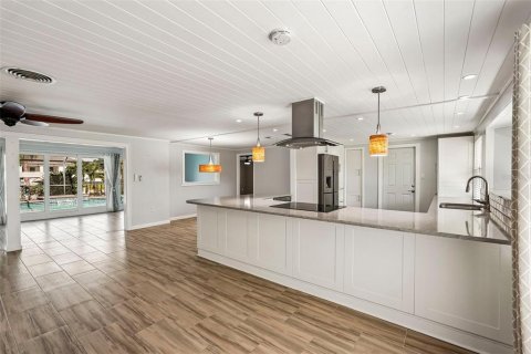 Casa en venta en Port Charlotte, Florida, 3 dormitorios, 186.55 m2 № 2314396 - foto 15