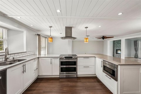 Casa en venta en Port Charlotte, Florida, 3 dormitorios, 186.55 m2 № 2314396 - foto 18