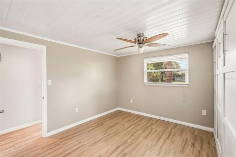 Casa en venta en Port Charlotte, Florida, 3 dormitorios, 186.55 m2 № 2314396 - foto 24