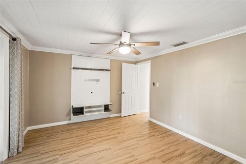 Casa en venta en Port Charlotte, Florida, 3 dormitorios, 186.55 m2 № 2314396 - foto 29
