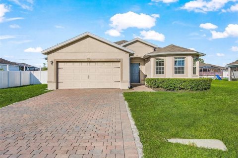 Villa ou maison à vendre à Cape Coral, Floride: 3 chambres, 162.3 m2 № 2421621 - photo 10