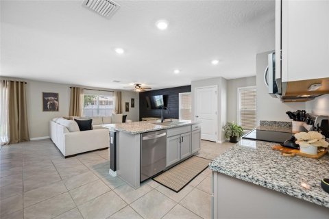 House in Dade City, Florida 4 bedrooms, 207.92 sq.m. № 1803762 - photo 19