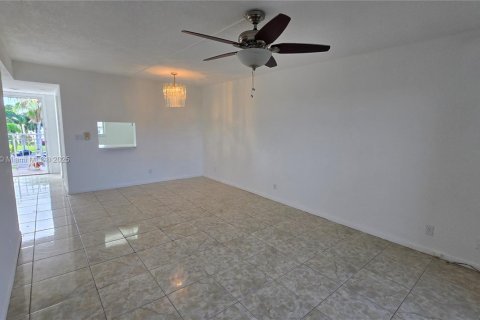 Condo in Boynton Beach, Florida, 1 bedroom  № 1867181 - photo 11