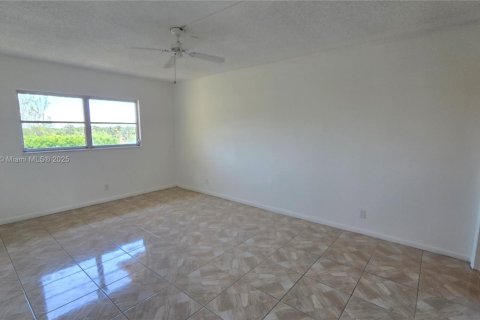 Condo in Boynton Beach, Florida, 1 bedroom  № 1867181 - photo 14