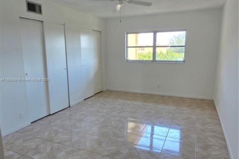Condo in Boynton Beach, Florida, 1 bedroom  № 1867181 - photo 16