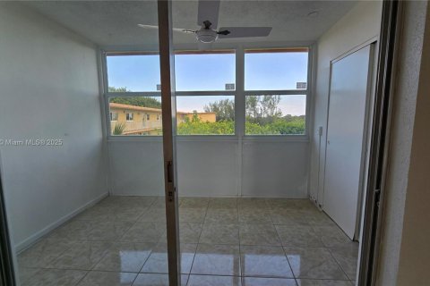 Condo in Boynton Beach, Florida, 1 bedroom  № 1867181 - photo 13