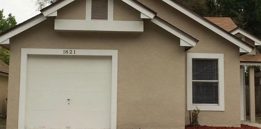 Villa ou maison à Apopka, Floride 3 chambres, 87.33 m2 № 1831917