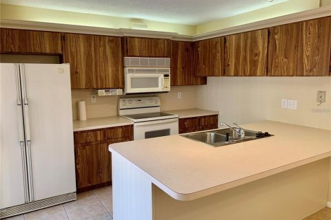 Adosado en alquiler en Palm Harbor, Florida, 2 dormitorios, 124.86 m2 № 2156963 - foto 4