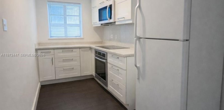 Condo à North Bay Village, Floride, 1 chambre  № 2034048