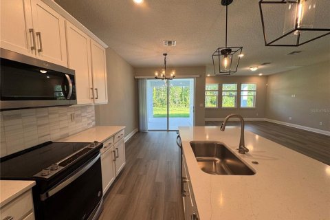 House in Daytona Beach, Florida 4 bedrooms, 262.91 sq.m. № 1919189 - photo 10