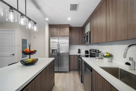 Condominio en venta en Hollywood, Florida, 1 dormitorio, 72.19 m2 № 1135267 - foto 7