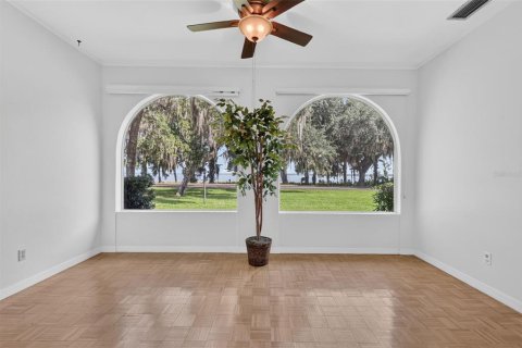 Condo in Eustis, Florida, 2 bedrooms  № 2215415 - photo 19