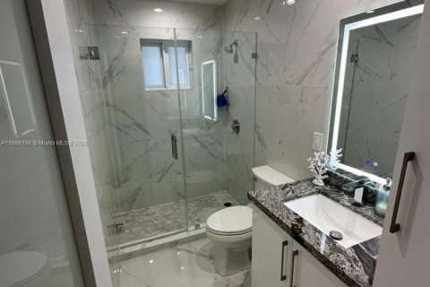 Casa en alquiler en Key Largo, Florida, 3 dormitorios, 183.11 m2 № 2034934 - foto 5