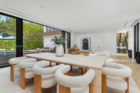 Villa ou maison à vendre à South Miami, Floride: 6 chambres, 636.1 m2 № 1996151 - photo 18