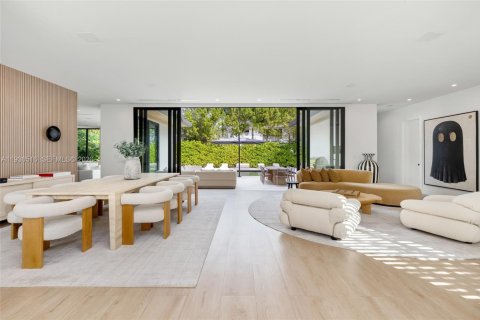 Villa ou maison à vendre à South Miami, Floride: 6 chambres, 636.1 m2 № 1996151 - photo 11