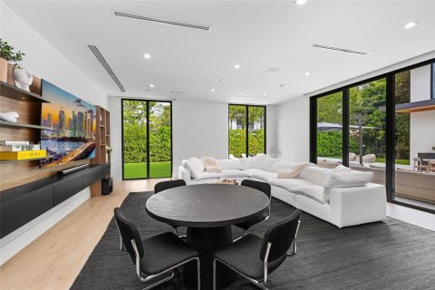 Villa ou maison à vendre à South Miami, Floride: 6 chambres, 636.1 m2 № 1996151 - photo 22
