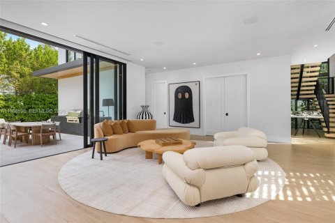 Villa ou maison à vendre à South Miami, Floride: 6 chambres, 636.1 m2 № 1996151 - photo 12