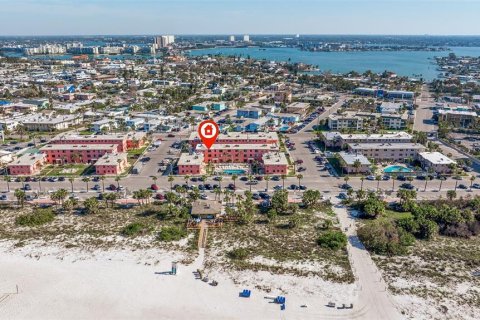 Copropriété à vendre à Saint Pete Beach, Floride: 2 chambres, 72.46 m2 № 1716538 - photo 9