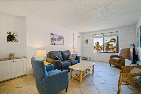 Copropriété à vendre à Saint Pete Beach, Floride: 2 chambres, 72.46 m2 № 1716538 - photo 17