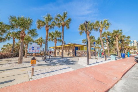 Copropriété à vendre à Saint Pete Beach, Floride: 2 chambres, 72.46 m2 № 1716538 - photo 6