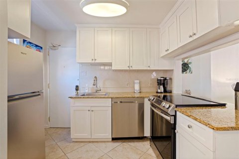 Copropriété à vendre à Saint Pete Beach, Floride: 2 chambres, 72.46 m2 № 1716538 - photo 24