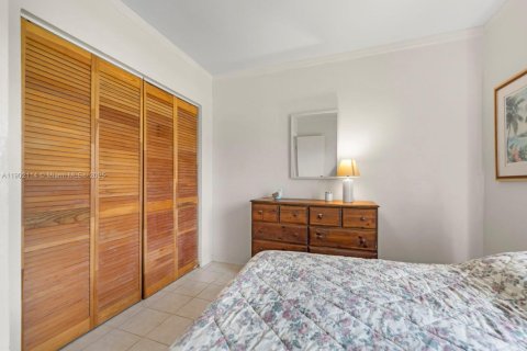 Купить виллу или дом в Хомстед, Флорида 4 спальни, 132.2м2, № 1954001 - фото 26