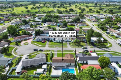 Купить виллу или дом в Хомстед, Флорида 4 спальни, 132.2м2, № 1954001 - фото 7