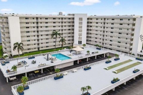 Condominio en alquiler en Lake Park, Florida, 2 dormitorios, 126.63 m2 № 2154630 - foto 21