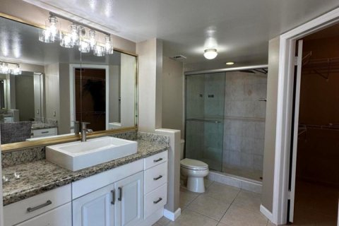 Condominio en alquiler en Lake Park, Florida, 2 dormitorios, 126.63 m2 № 2154630 - foto 12