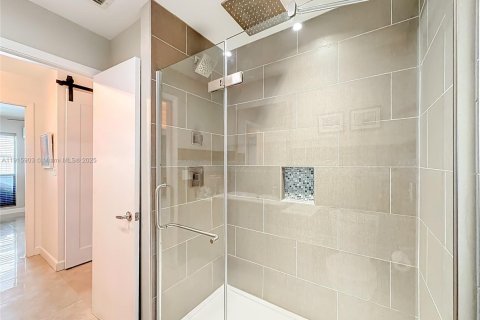 Villa ou maison à vendre à Pembroke Pines, Floride: 3 chambres, 167.69 m2 № 1970769 - photo 17