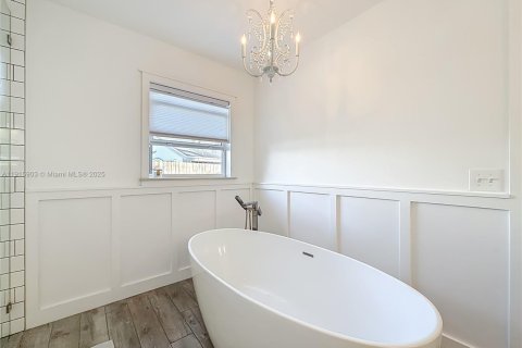 Villa ou maison à vendre à Pembroke Pines, Floride: 3 chambres, 167.69 m2 № 1970769 - photo 23