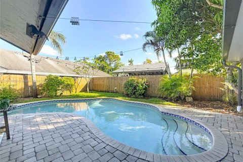 Villa ou maison à vendre à Pembroke Pines, Floride: 3 chambres, 167.69 m2 № 1970769 - photo 20