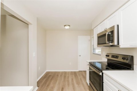 Casa en alquiler en Lakeland, Florida, 3 dormitorios, 124.49 m2 № 1410983 - foto 6