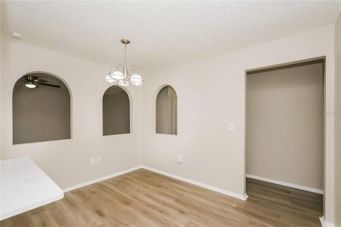 Casa en alquiler en Lakeland, Florida, 3 dormitorios, 124.49 m2 № 1410983 - foto 5