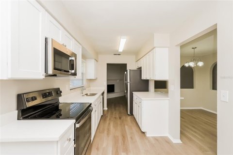 Casa en alquiler en Lakeland, Florida, 3 dormitorios, 124.49 m2 № 1410983 - foto 7