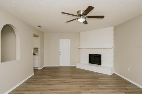 Casa en alquiler en Lakeland, Florida, 3 dormitorios, 124.49 m2 № 1410983 - foto 3